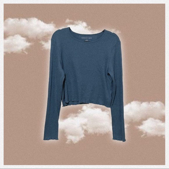 ♥︎ AE Plush Long Sleeve Baby Tee ♥︎ - Picture 2 of 5